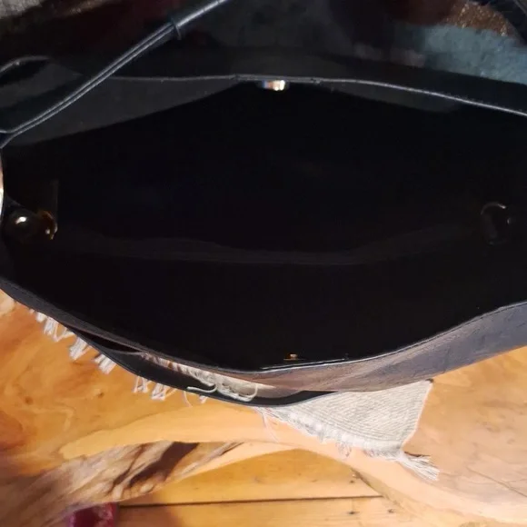 Large Black Vegan Anthropologie Bucket Convertible Tote Bag and Classic Purse - Picture 2 of 7